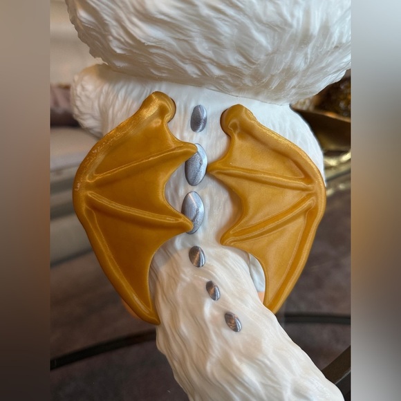 3D Printed Adorable White and Cream Labubu Decor. - Picture 13 of 14